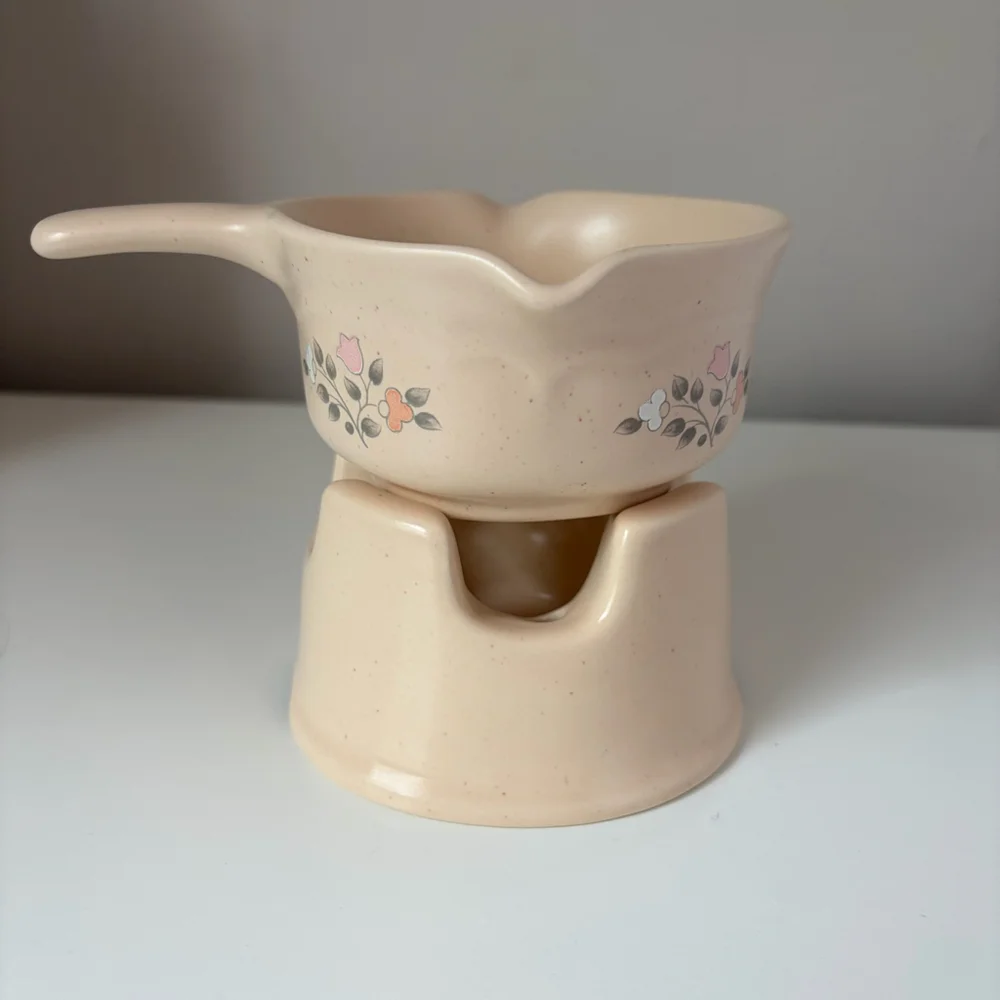 Pfaltzgraff Potpourri-Butter Sauce with Stand